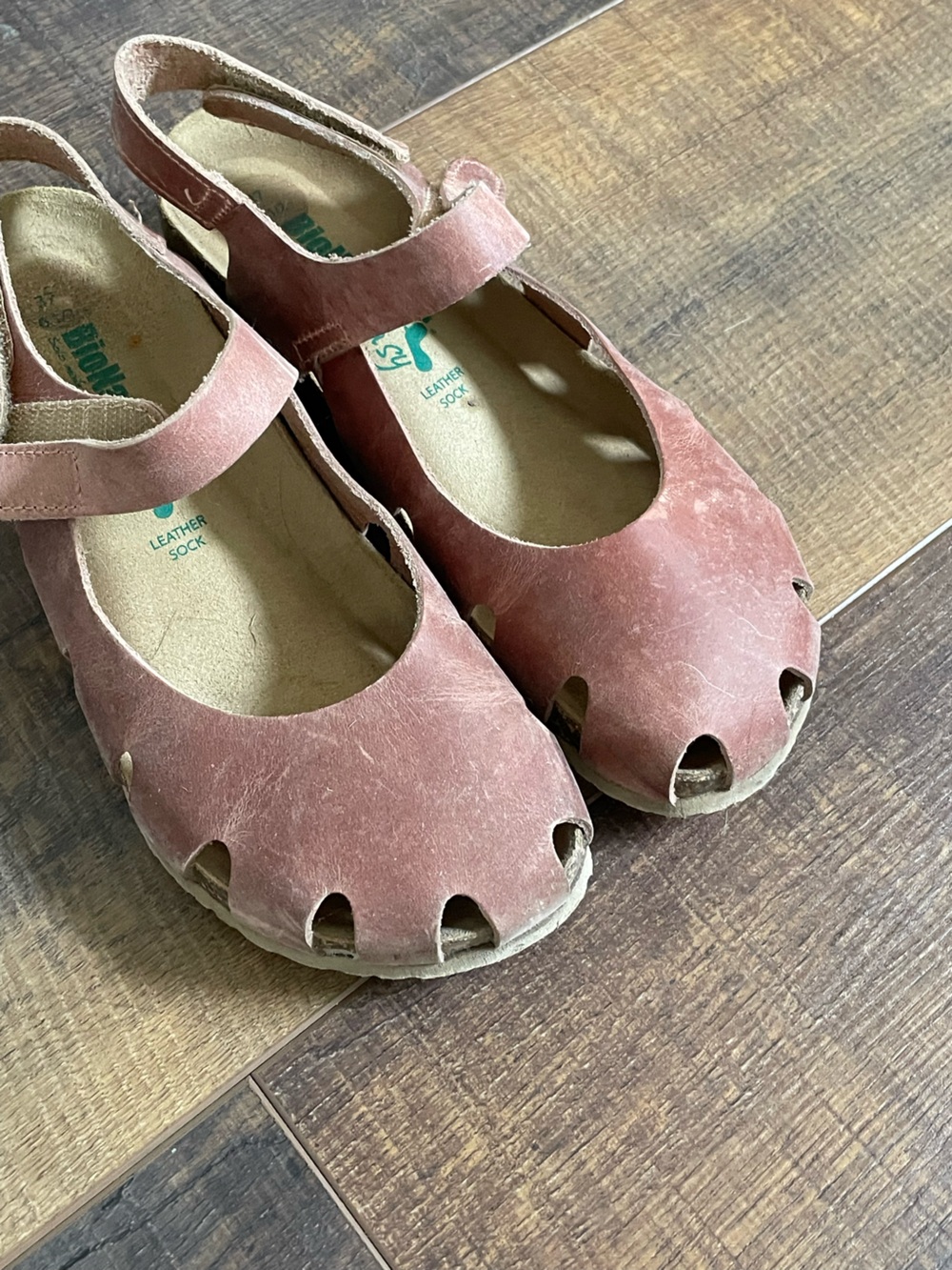 Earthy Brown Pink hue Leather Mary Jane Sandals size 37